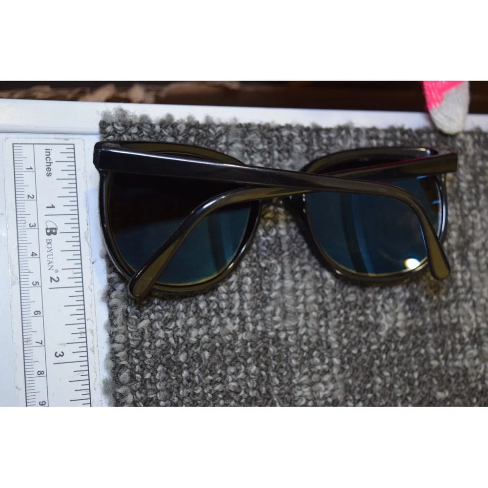 RARE 1960's Vuarnet Pouilloux 002 Sunglasses France Made Black Cat Eye Pre-1968